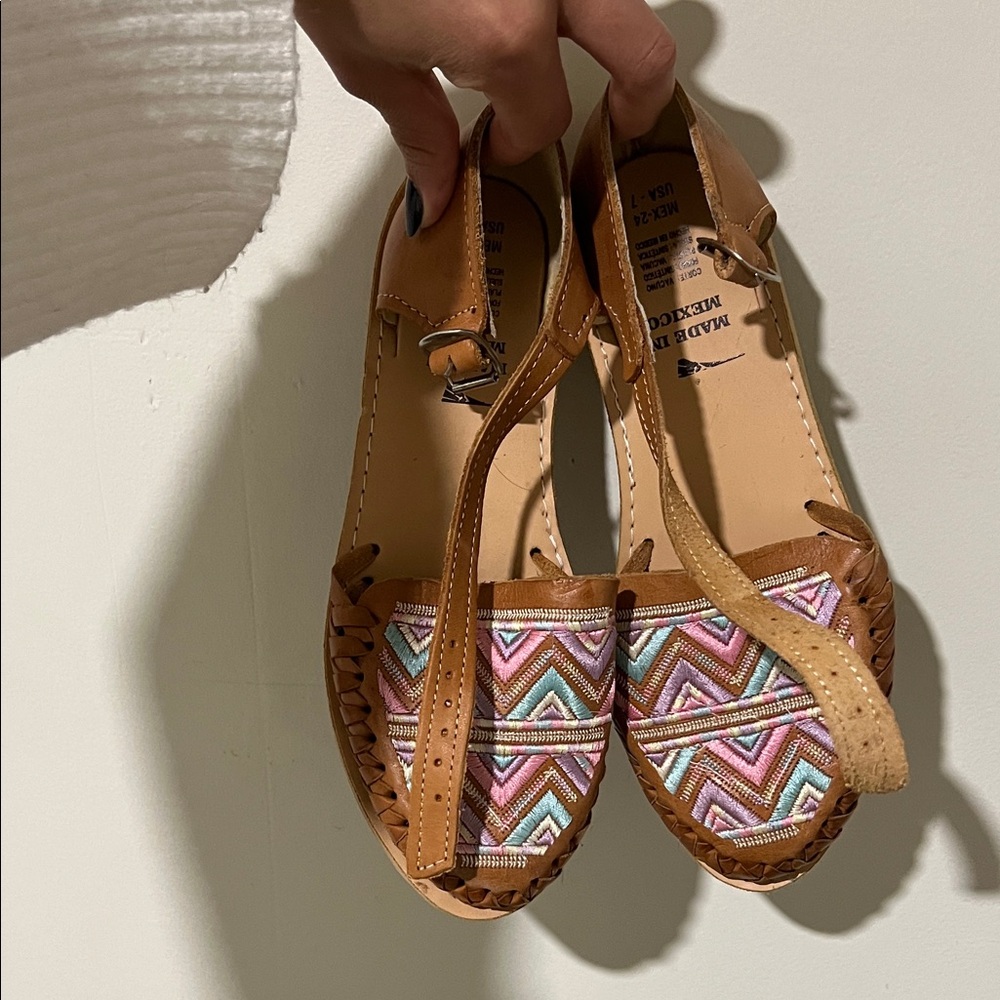 Leather sandals colorful